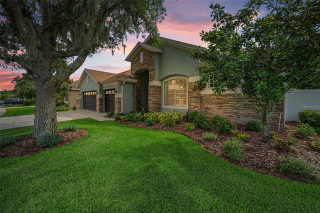 1629 SALMONBERRY STREET, Wesley Chapel, FL 33543