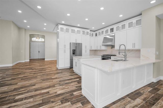 1629 SALMONBERRY STREET, Wesley Chapel, FL 33543