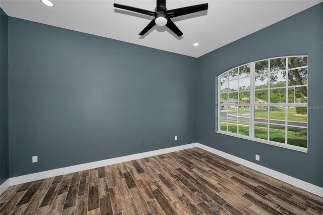 1629 SALMONBERRY STREET, Wesley Chapel, FL 33543