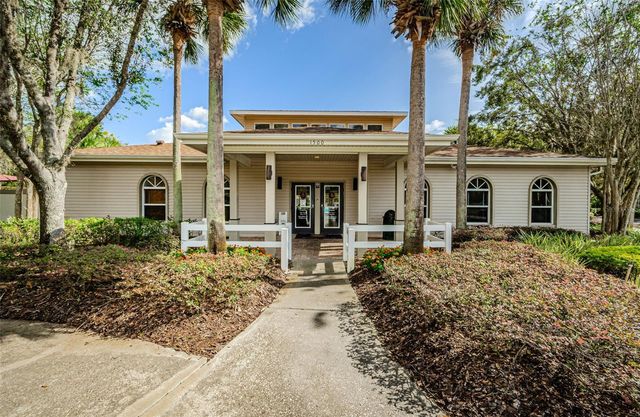 1629 SALMONBERRY STREET, Wesley Chapel, FL 33543