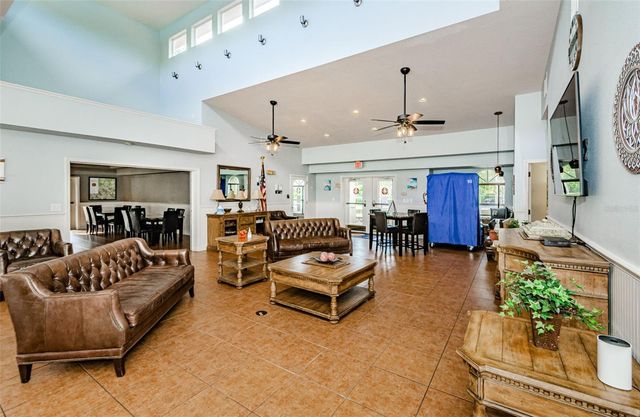 1629 SALMONBERRY STREET, Wesley Chapel, FL 33543