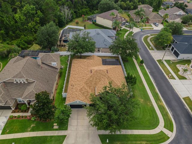 1629 SALMONBERRY STREET, Wesley Chapel, FL 33543