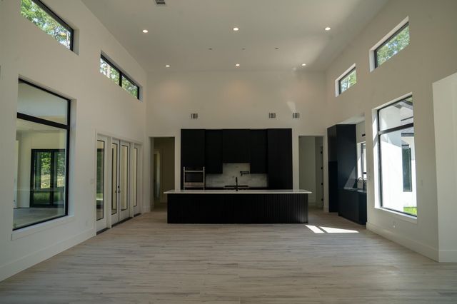 343 Sundog Road, Huntsville, TX 77340
