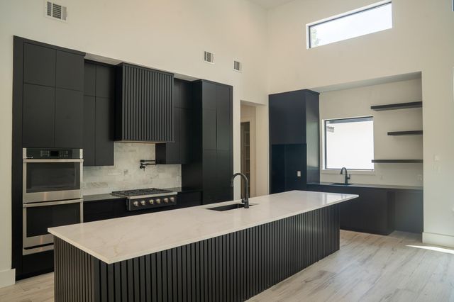 343 Sundog Road, Huntsville, TX 77340