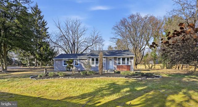 2137 VEALE, Wilmington, DE 19810