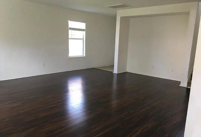 2606 Skyview Knoll Court, Houston, TX 77047