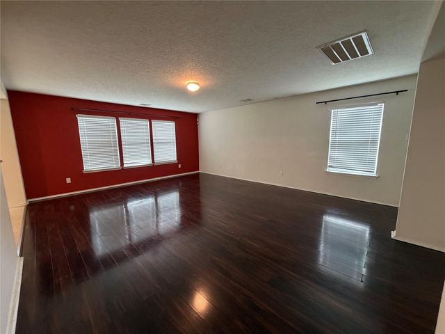 2606 Skyview Knoll Court, Houston, TX 77047