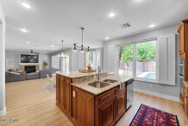 4590 E WATERMAN Street, Gilbert, AZ 85297