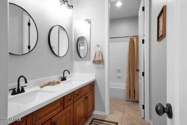 4590 E WATERMAN Street, Gilbert, AZ 85297