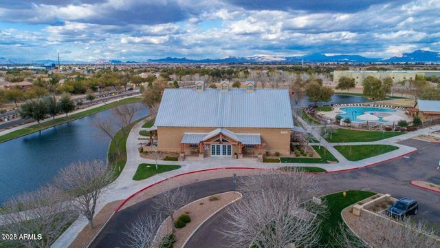 4590 E WATERMAN Street, Gilbert, AZ 85297