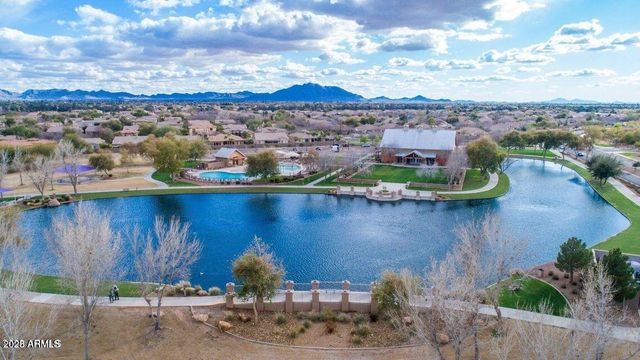 4590 E WATERMAN Street, Gilbert, AZ 85297