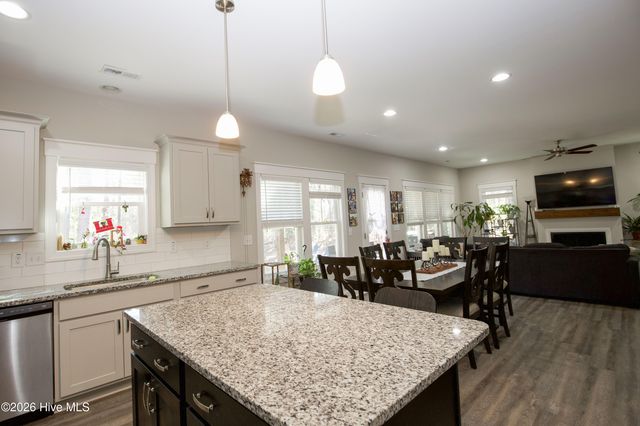 643 Lilac Lane, Vass, NC 28394