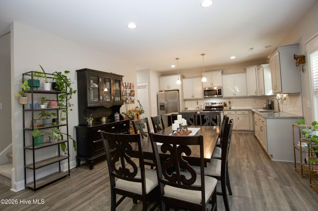 643 Lilac Lane, Vass, NC 28394