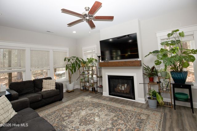 643 Lilac Lane, Vass, NC 28394