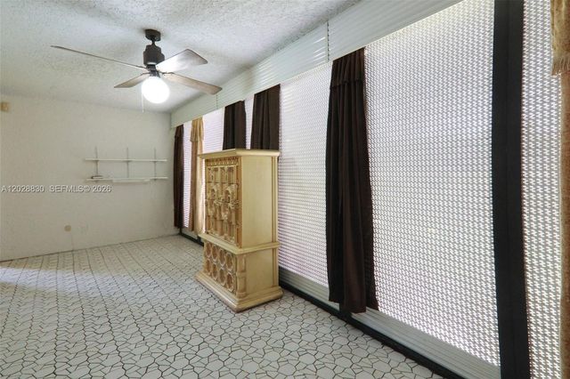 7220 Lake Cir Drive 101, Margate, FL 33063