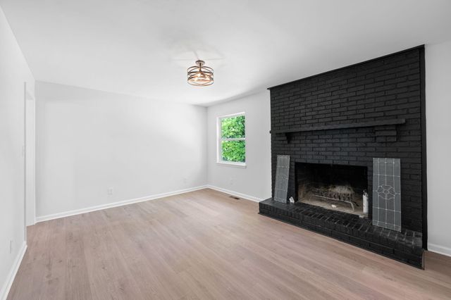 2398 Interlackin Circle NW, Cleveland, TN 37312