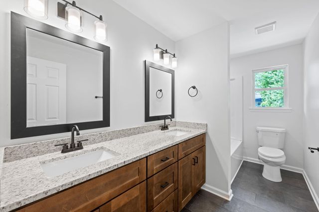 2398 Interlackin Circle NW, Cleveland, TN 37312