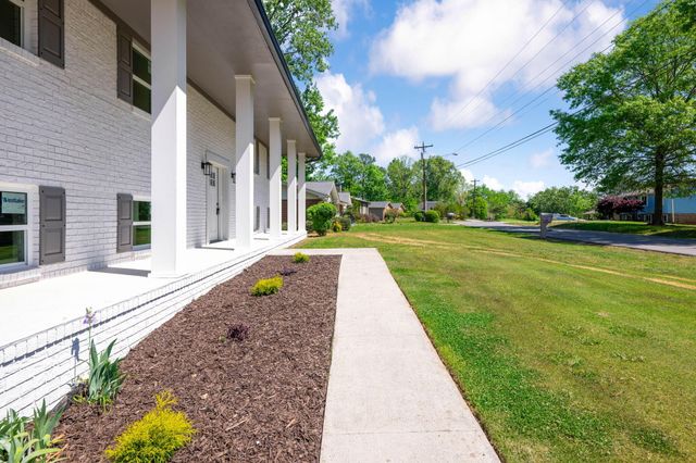 2398 Interlackin Circle NW, Cleveland, TN 37312