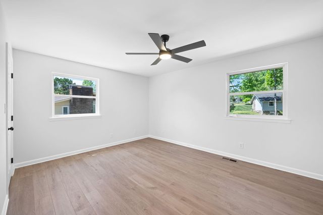 2398 Interlackin Circle NW, Cleveland, TN 37312