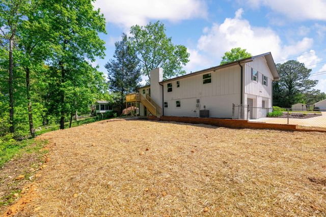 2398 Interlackin Circle NW, Cleveland, TN 37312