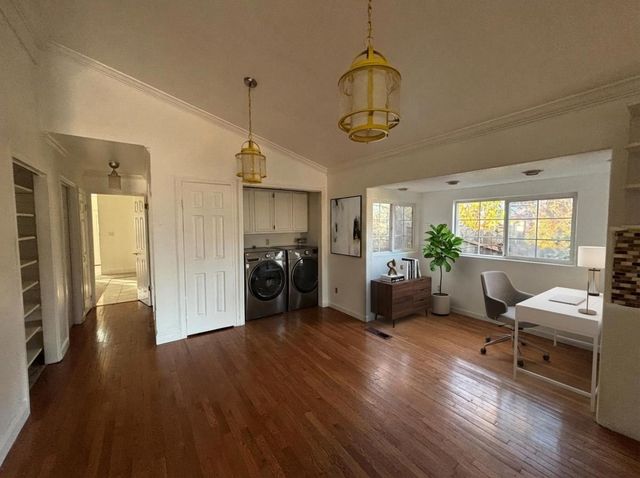 4535 Redding, Oakland, CA 94619