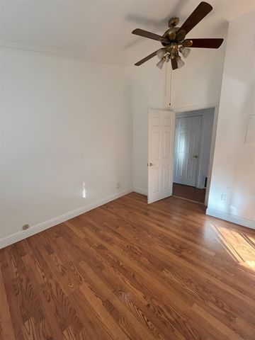 4535 Redding, Oakland, CA 94619