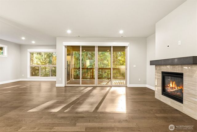 12055 SE May Creek Park Drive, Newcastle, WA 98056