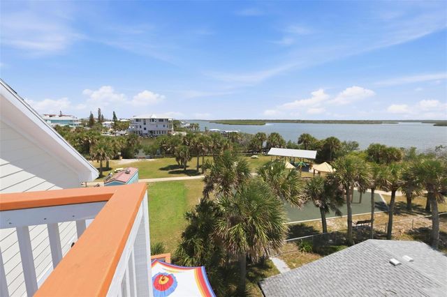 856 LADYFISH AVENUE, New Smyrna Beach, FL 32169