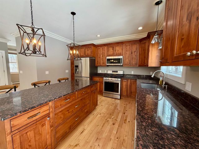 26 Shore Road, Milton, VT 05468