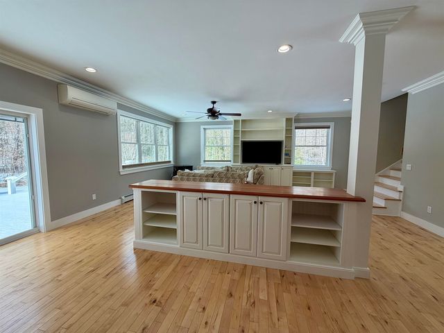 26 Shore Road, Milton, VT 05468