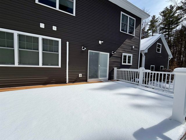 26 Shore Road, Milton, VT 05468