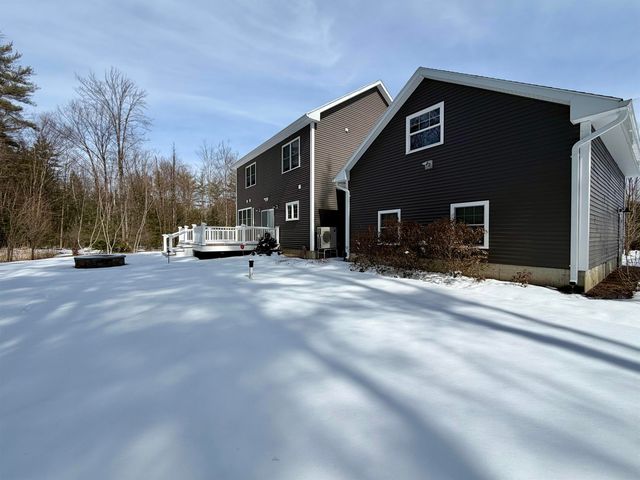 26 Shore Road, Milton, VT 05468