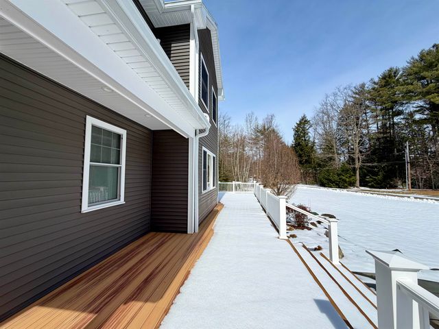 26 Shore Road, Milton, VT 05468