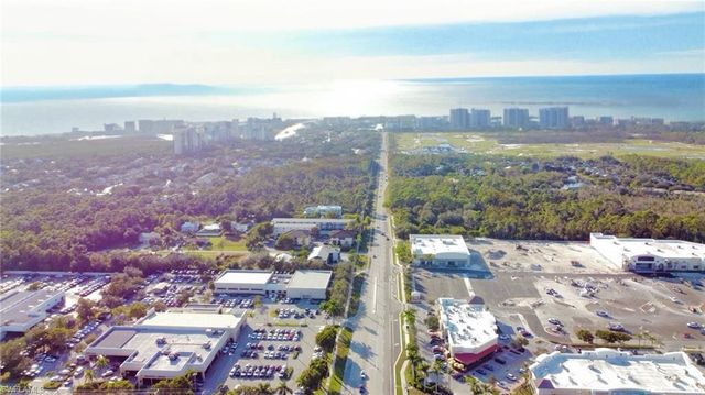 826 Wiggins Pass RD # 310, Naples, FL 34110