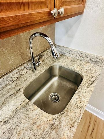 826 Wiggins Pass RD # 310, Naples, FL 34110