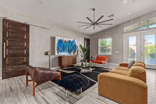 8302 E HEATHERBRAE Avenue, Scottsdale, AZ 85251