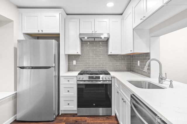 1301 Commons Drive, East Brunswick, NJ 08816