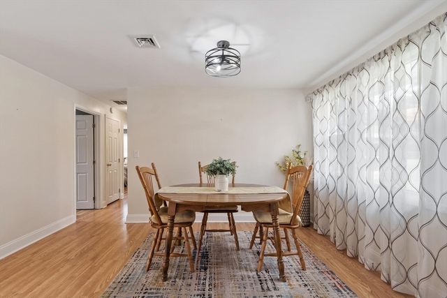 9 Ansie Road, Chelmsford, MA 01824