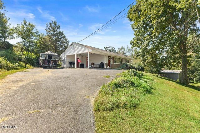 334 Mimosa Street, Mount Carmel, TN 37645