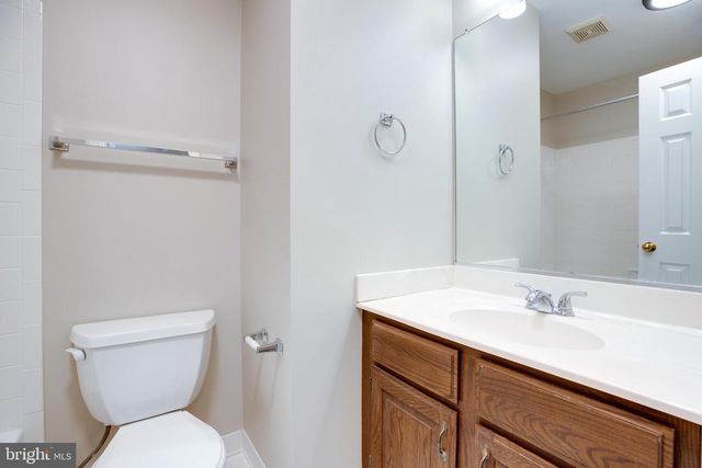 6502 WESTHAVEN LN, Springfield, VA 22150