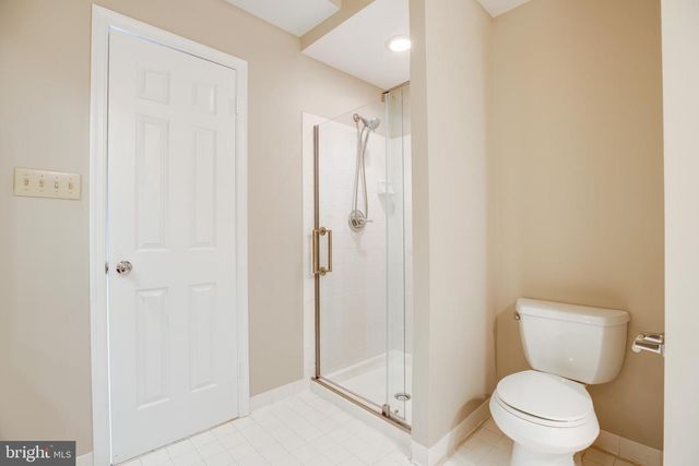 6502 WESTHAVEN LN, Springfield, VA 22150