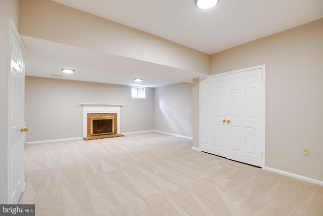 6502 WESTHAVEN LN, Springfield, VA 22150