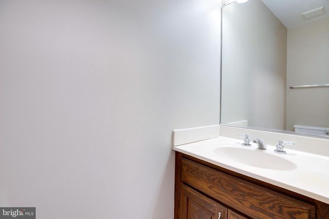 6502 WESTHAVEN LN, Springfield, VA 22150