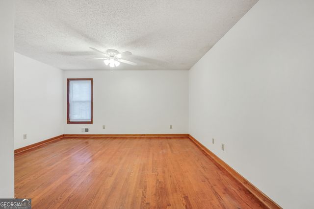 135 Springvalley Way, Stockbridge, GA 30281