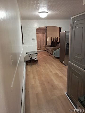 548 10th Street, Niagara Falls, NY 14301