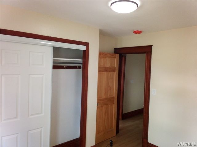 548 10th Street, Niagara Falls, NY 14301