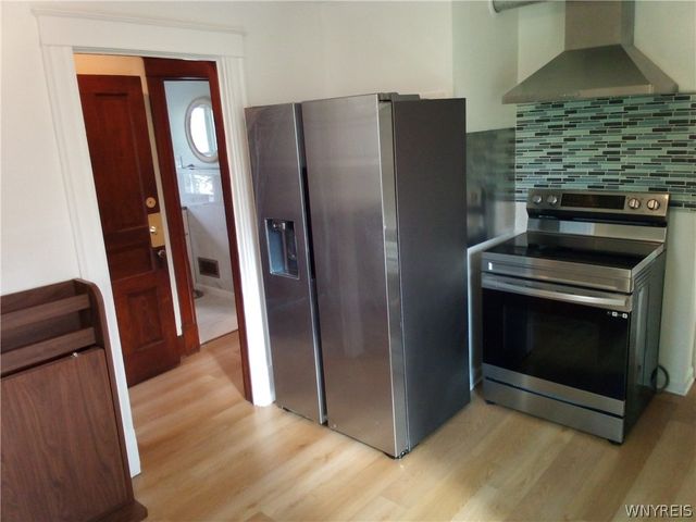 548 10th Street, Niagara Falls, NY 14301