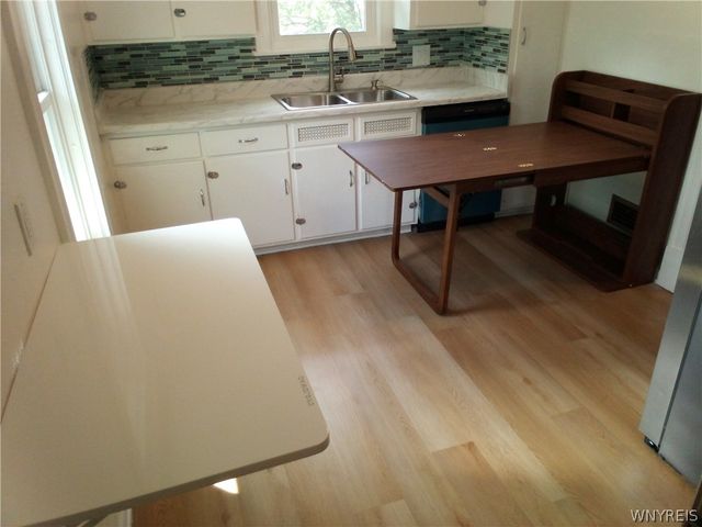 548 10th Street, Niagara Falls, NY 14301