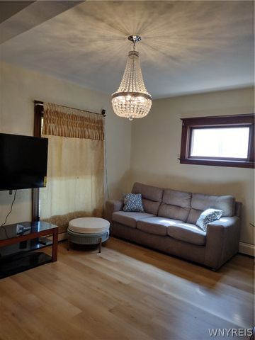 548 10th Street, Niagara Falls, NY 14301