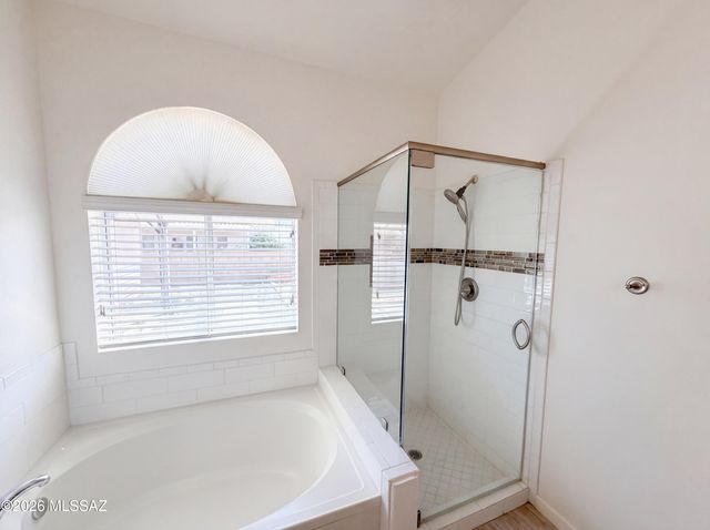 9946 E Paseo De La Masada, Tucson, AZ 85747